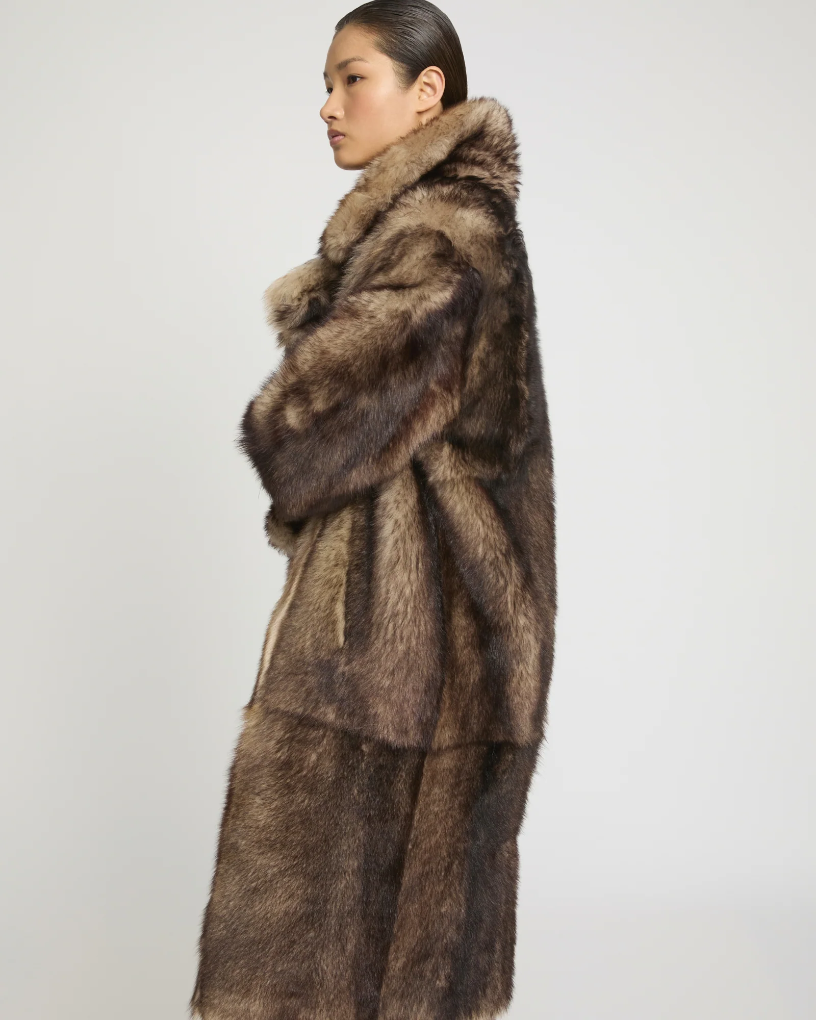 Manteau long réversible en peau lainée d'agneau Toscane Folk - Image 2
