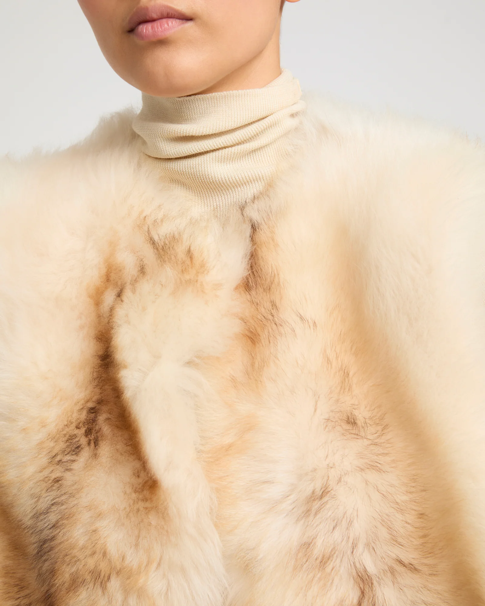 Gilet long en peau lainée d'agneau Toscane - Image 2