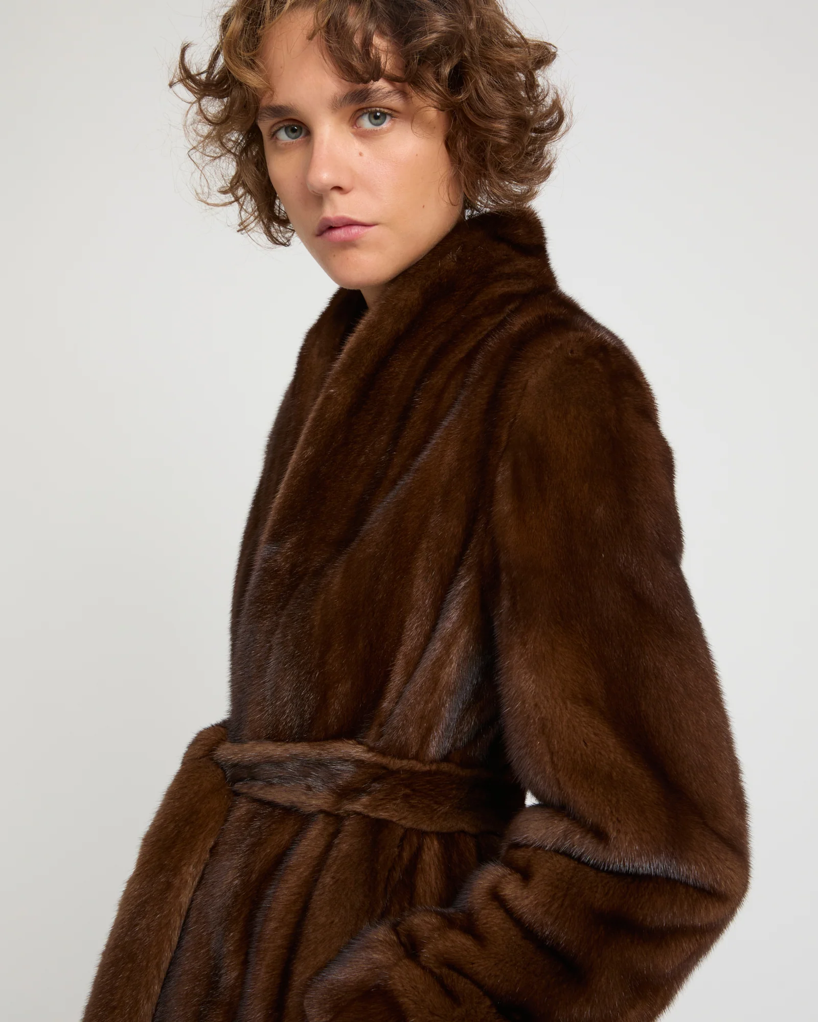 Manteau long en fourrure de vison long poil - Image 2