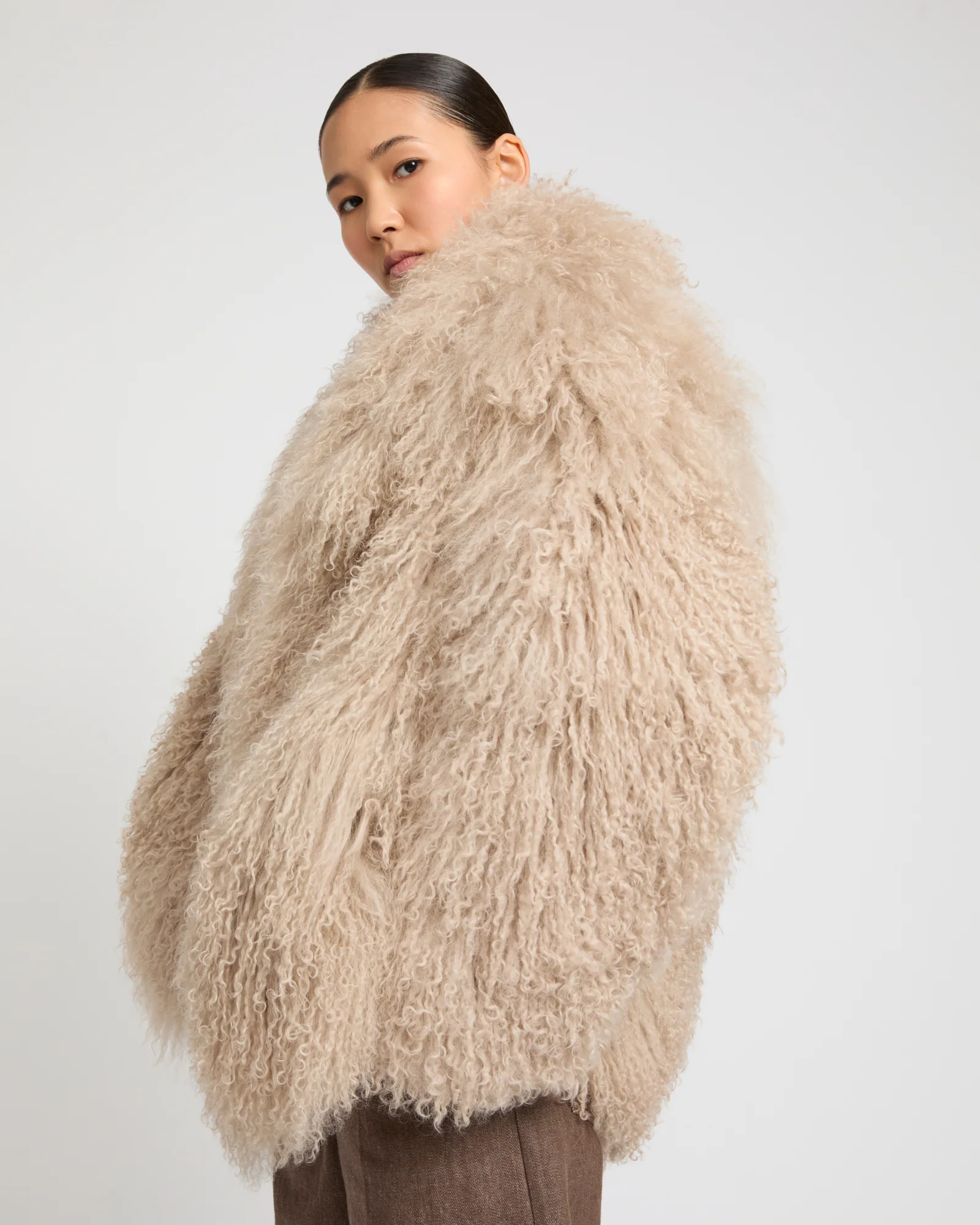 Veste oversize en agneau de Mongolie - Image 2