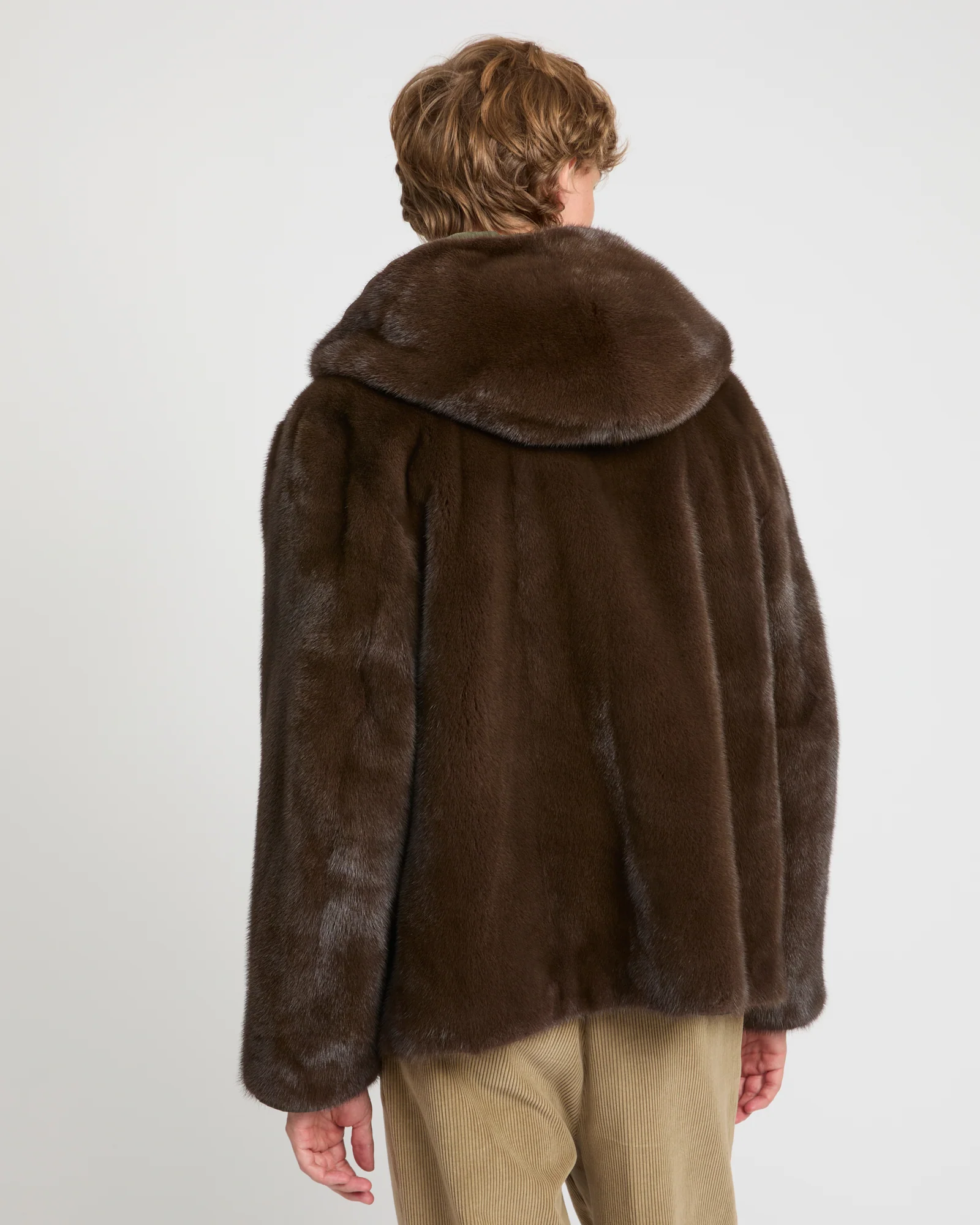 Blouson à capuche réversible en fourrure de vison et tissu technique - Image 4