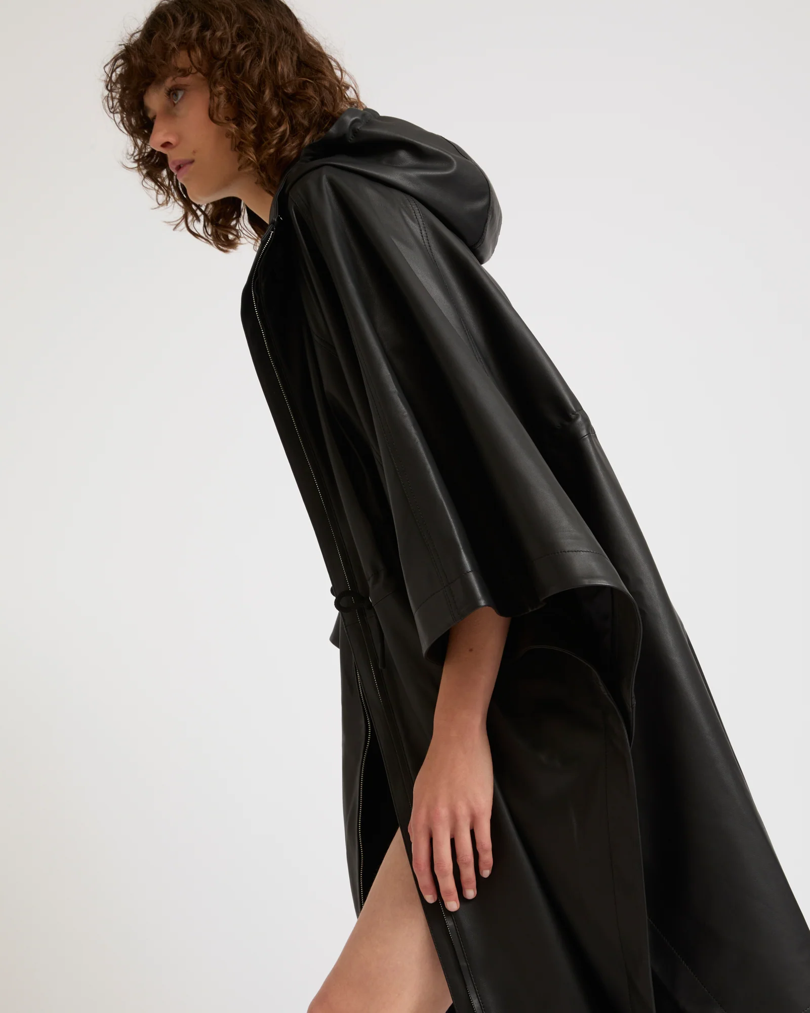 Cape parka à capuche en cuir d'agneau imperméable - Image 3