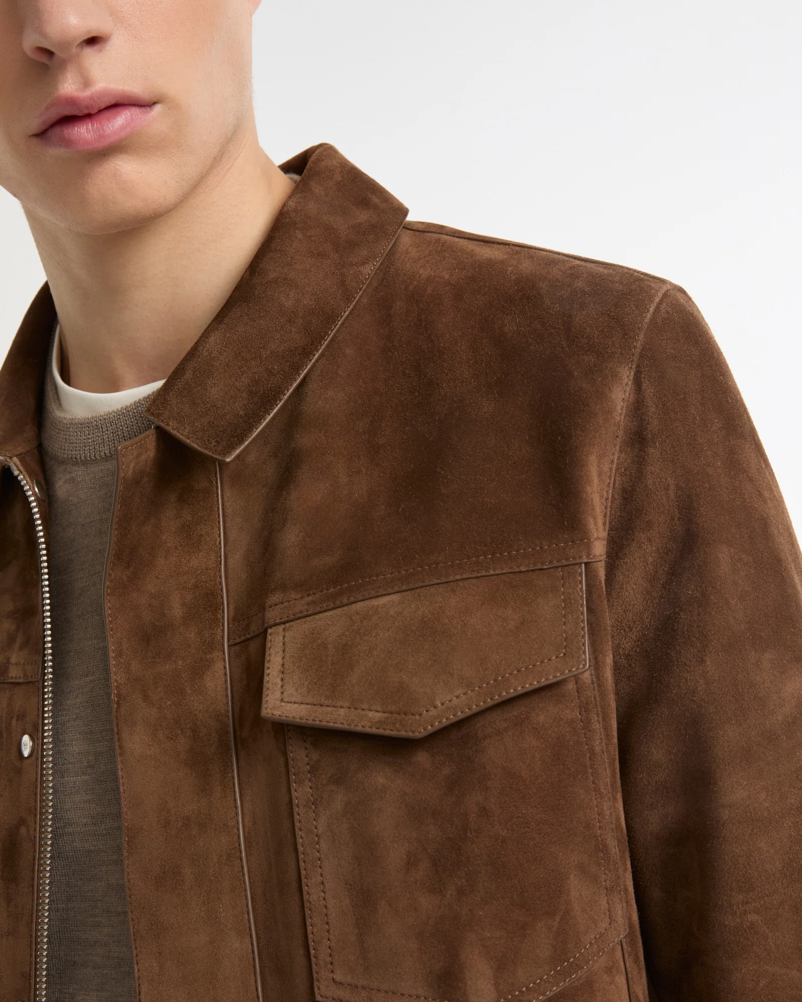 Veste coupe denim en cuir de veau finition suède - Image 3