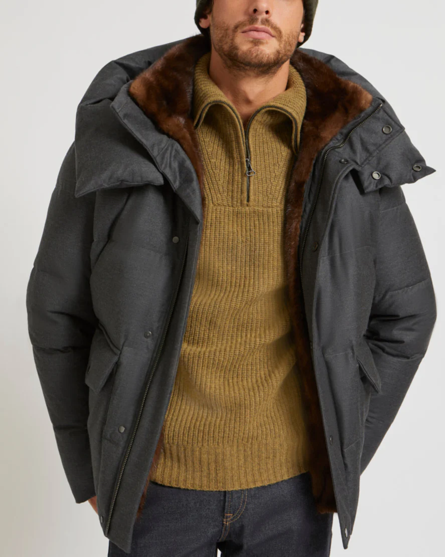 Doudoune courte à capuche en tissu imperméable Loro Piana avec col en fourrure de vison - Image 3