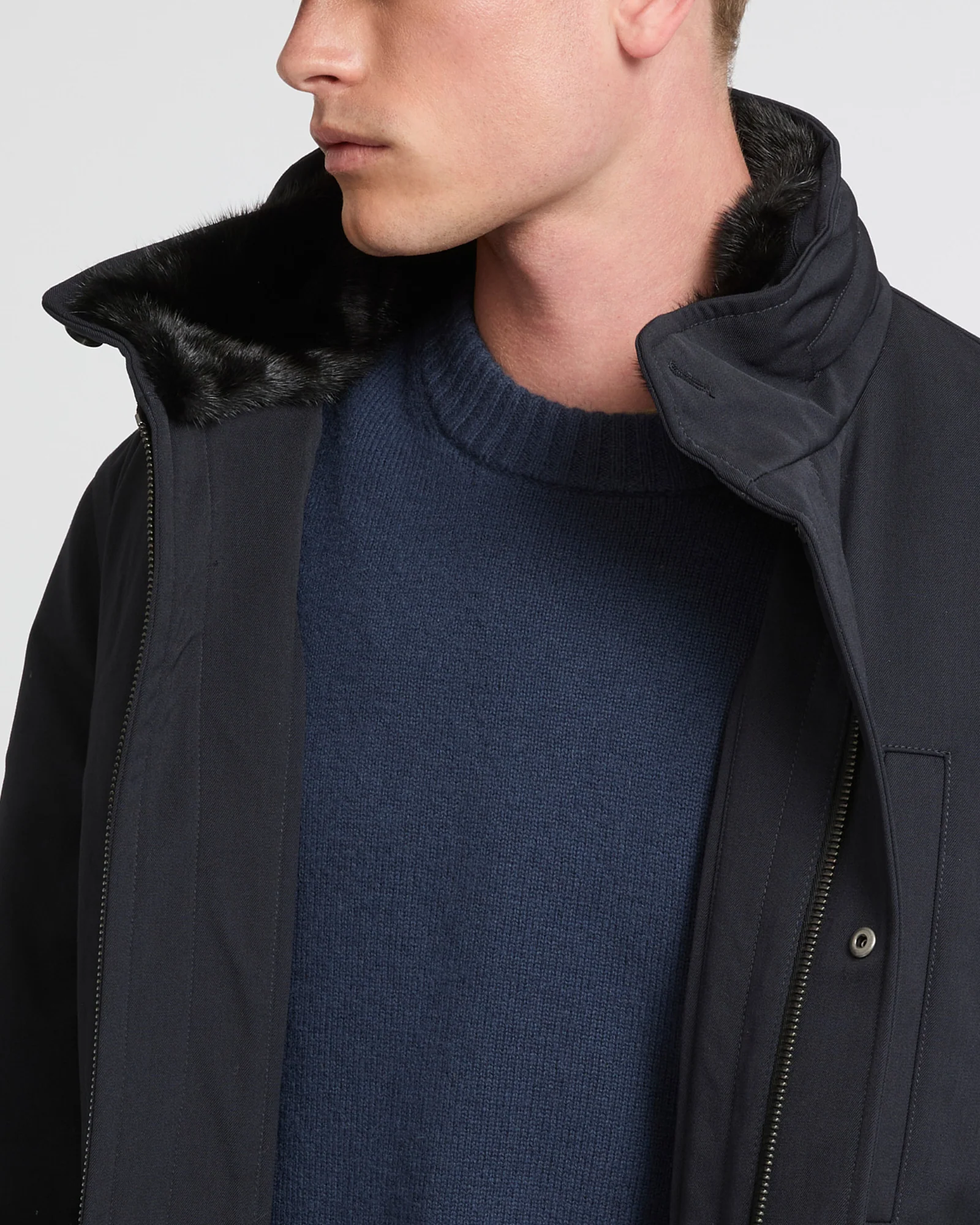 Veste militaire en lainage technique imperméable et fourrure de vison - Image 3