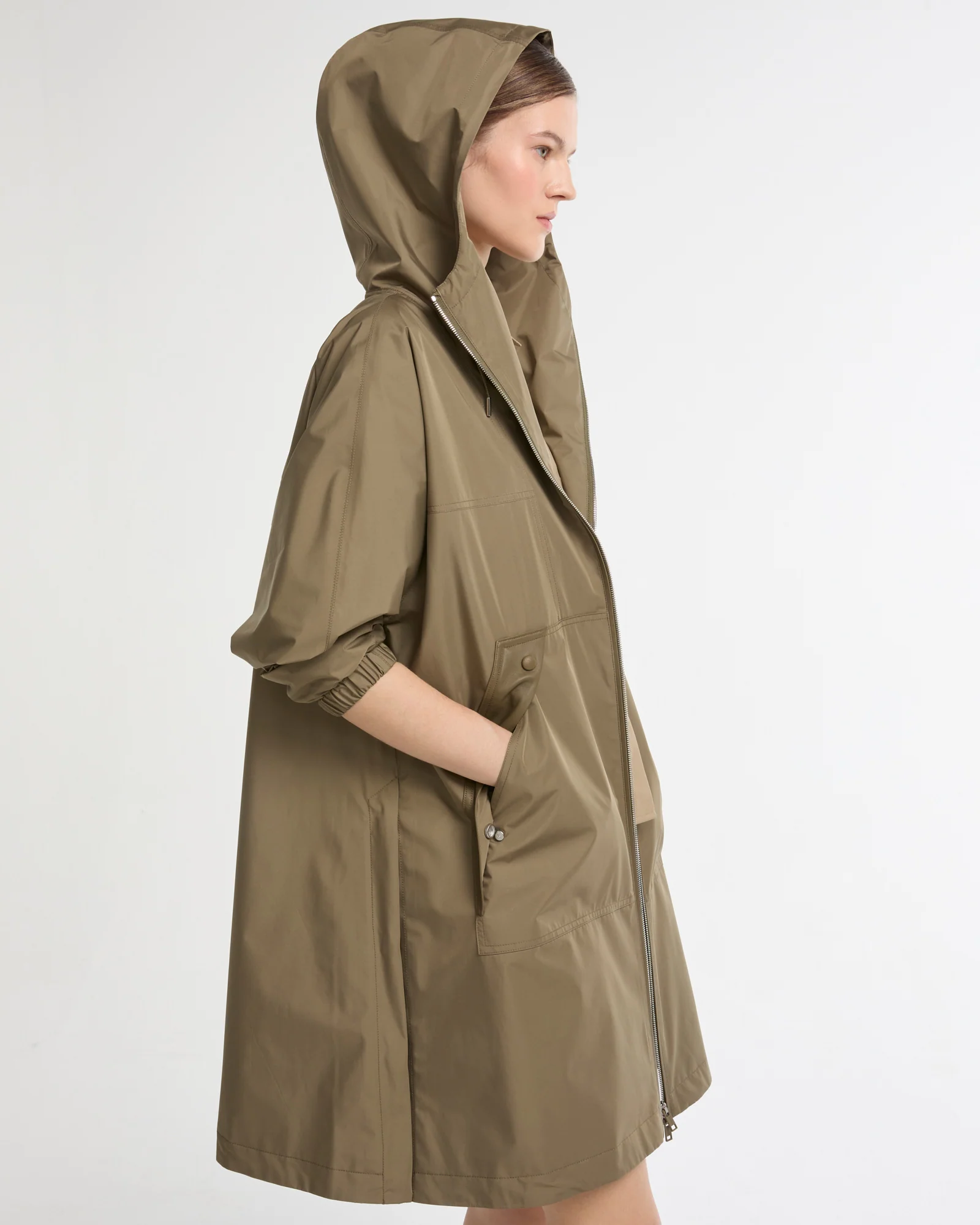 Parka à capuche en tissu technique imperméable - Image 4