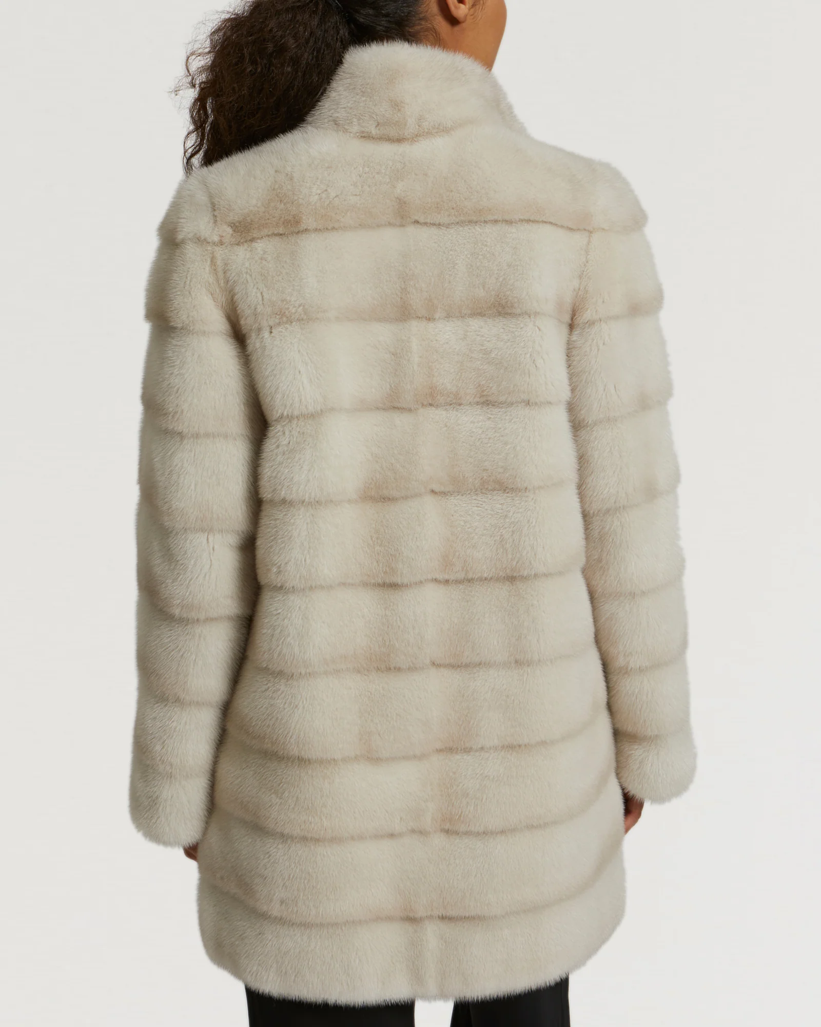Veste longue en fourrure de vison à col montant - Image 6