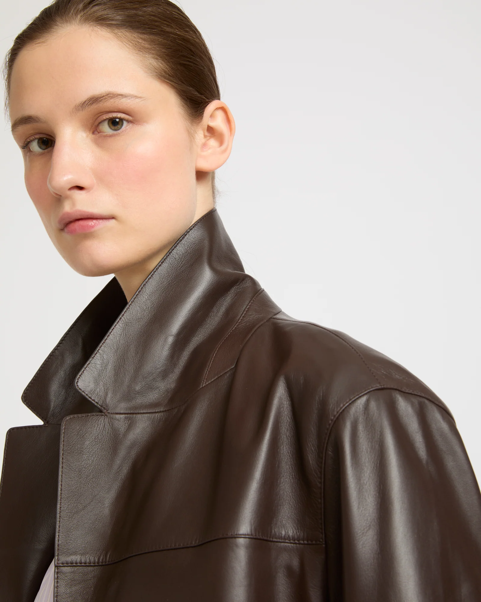 Manteau droit en cuir d'agneau - Image 3