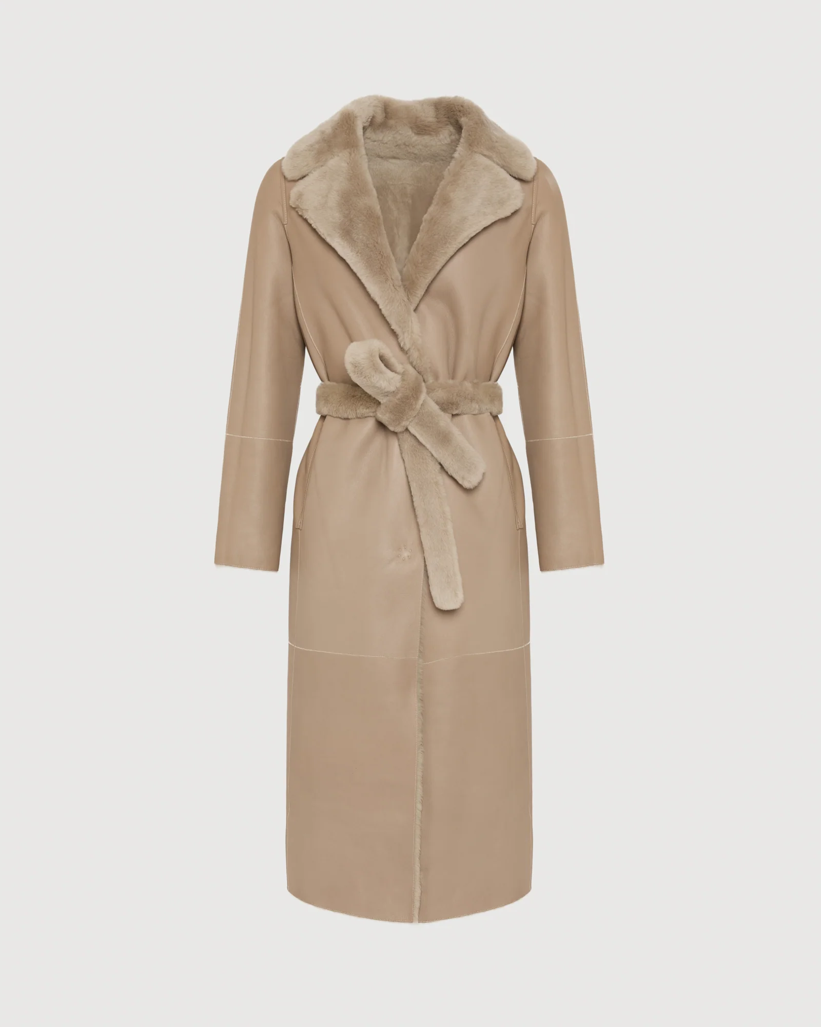 Manteau long ceinturé en peau lainée réversible - Image 8