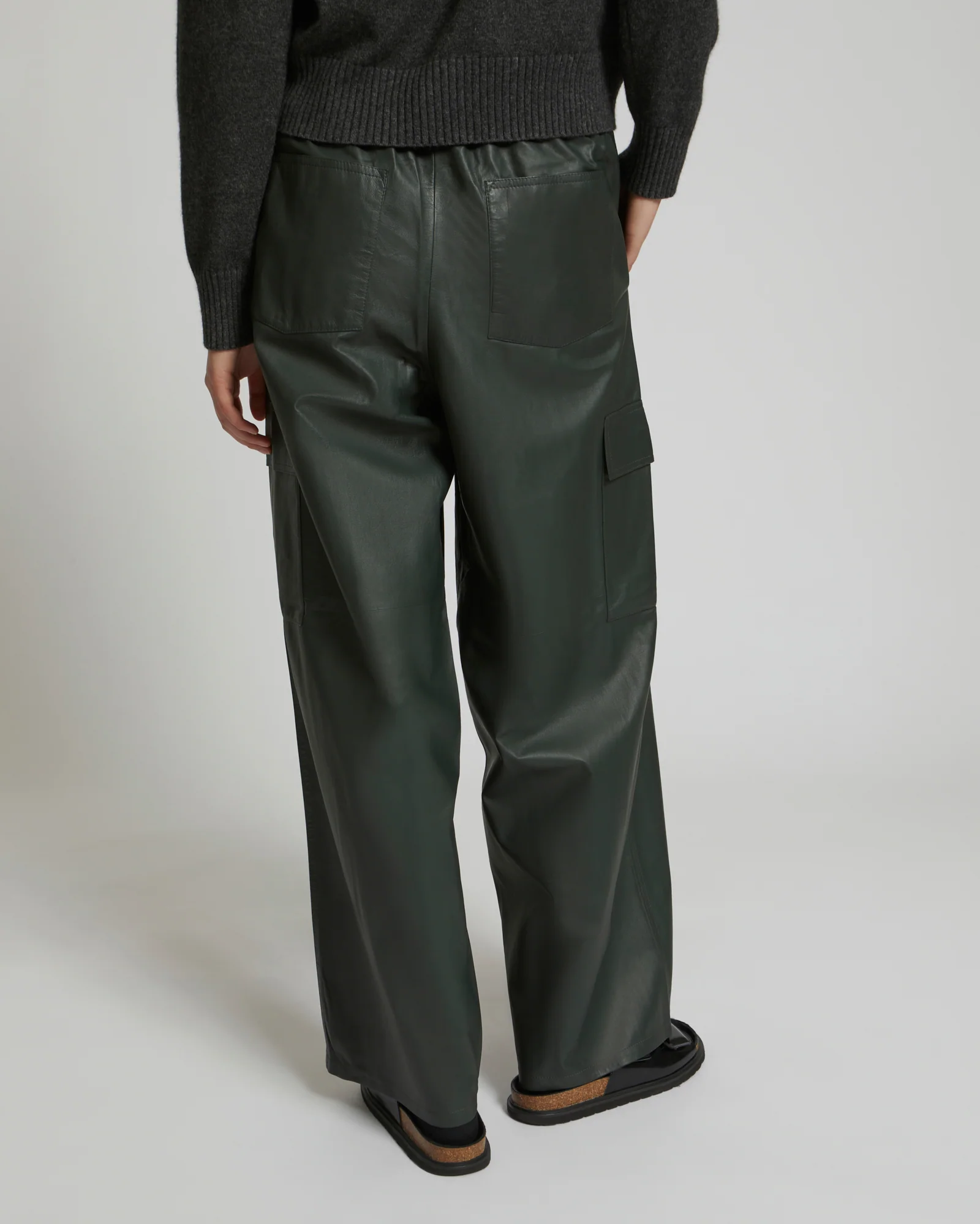 Pantalon cargo en cuir d’agneau - Image 3