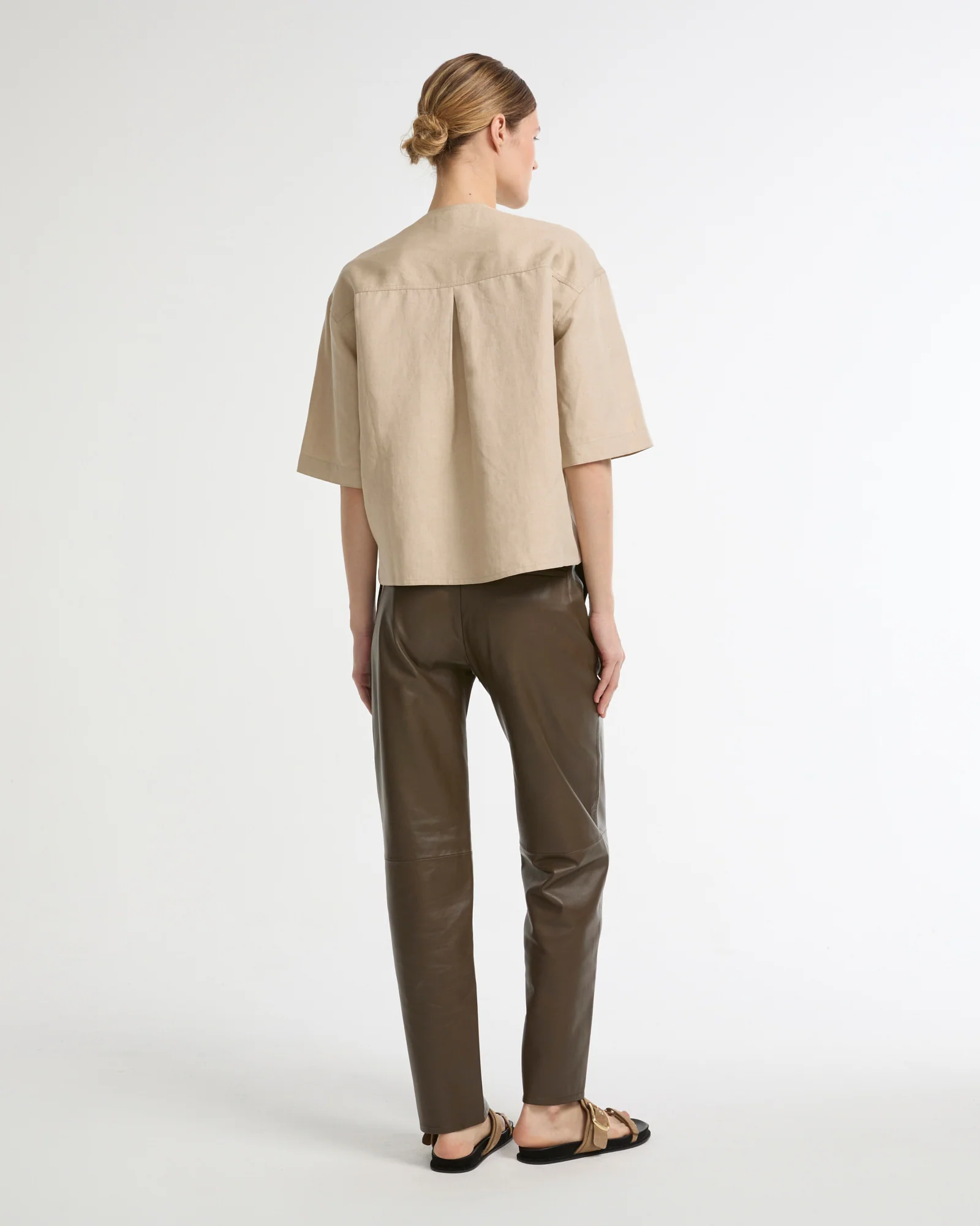 Pantalon tailleur en cuir d'agneau - Image 3