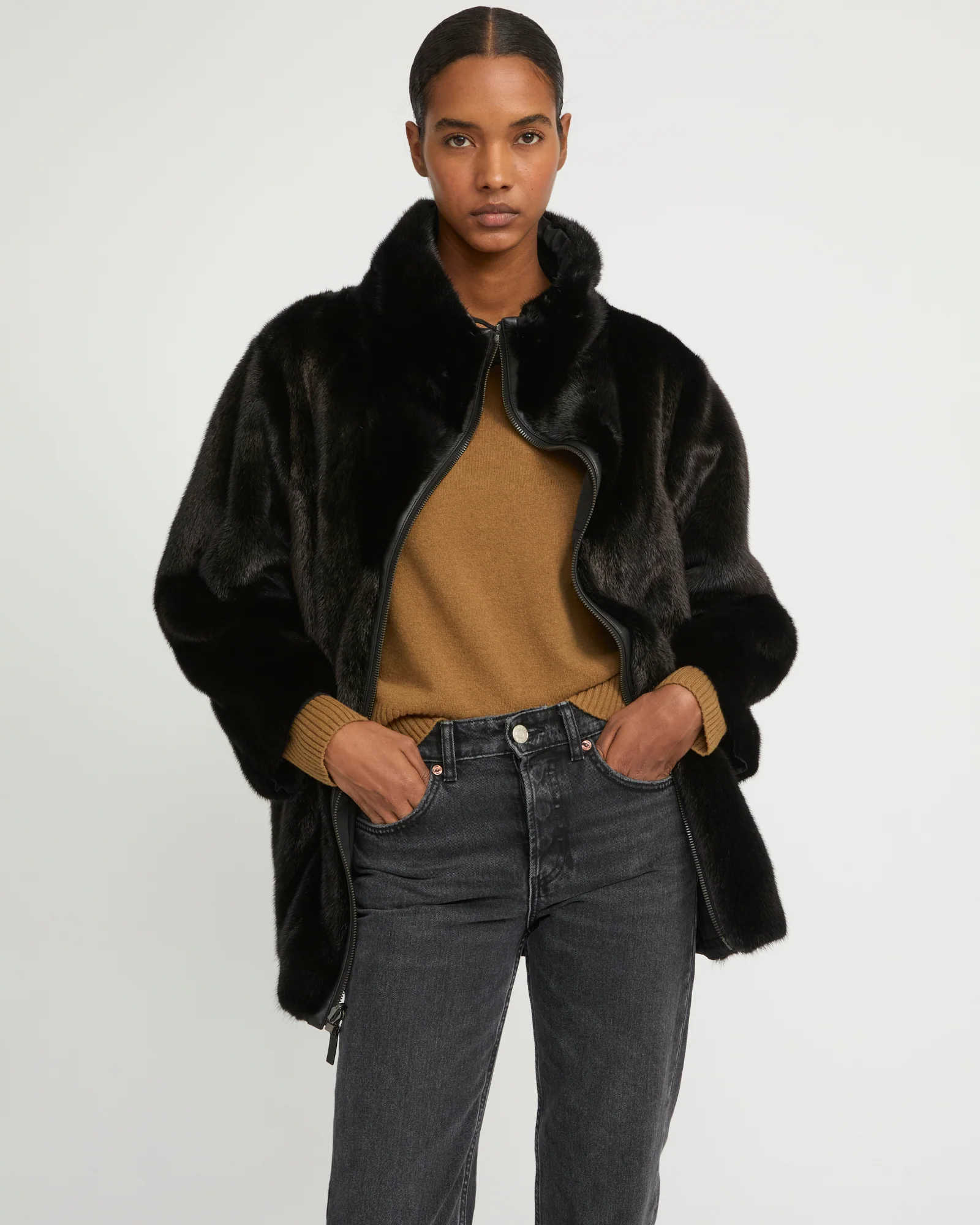 Parka à col montant en tissu technique réversible fourrure de vison