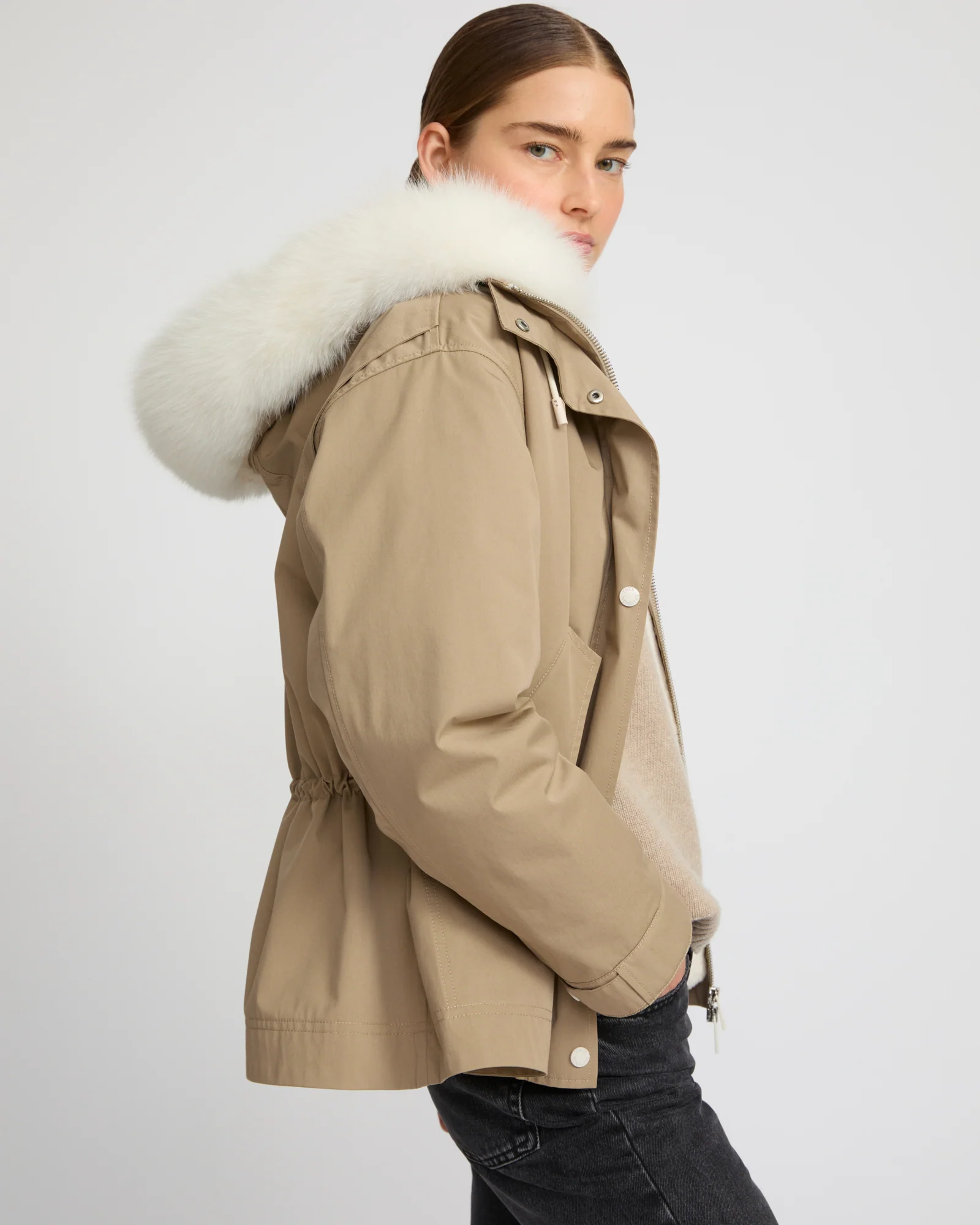 Parka courte en coton imperméable avec fourrure de renard et lapin - Image 3