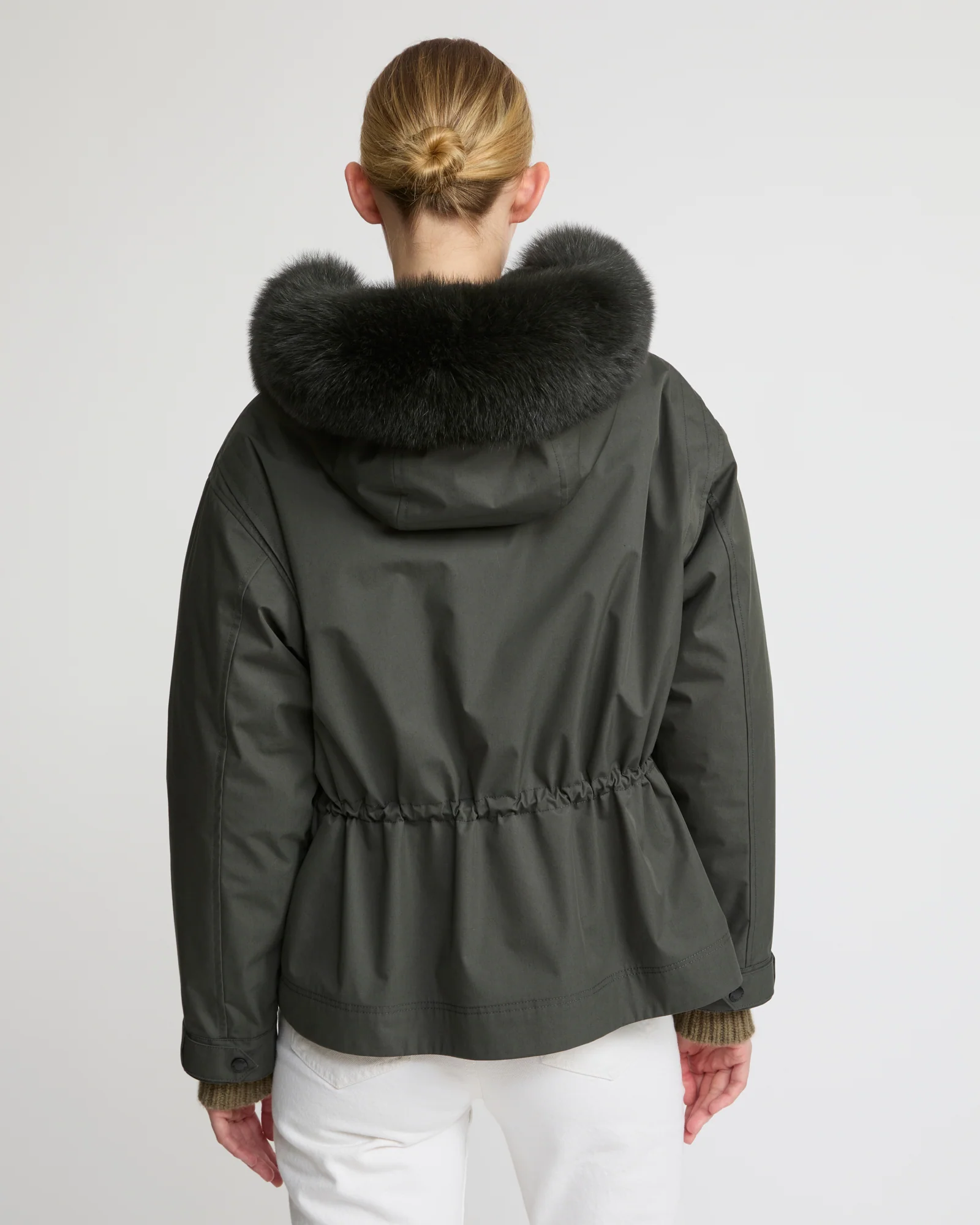 Parka courte en coton imperméable avec fourrure de renard et lapin - Image 4