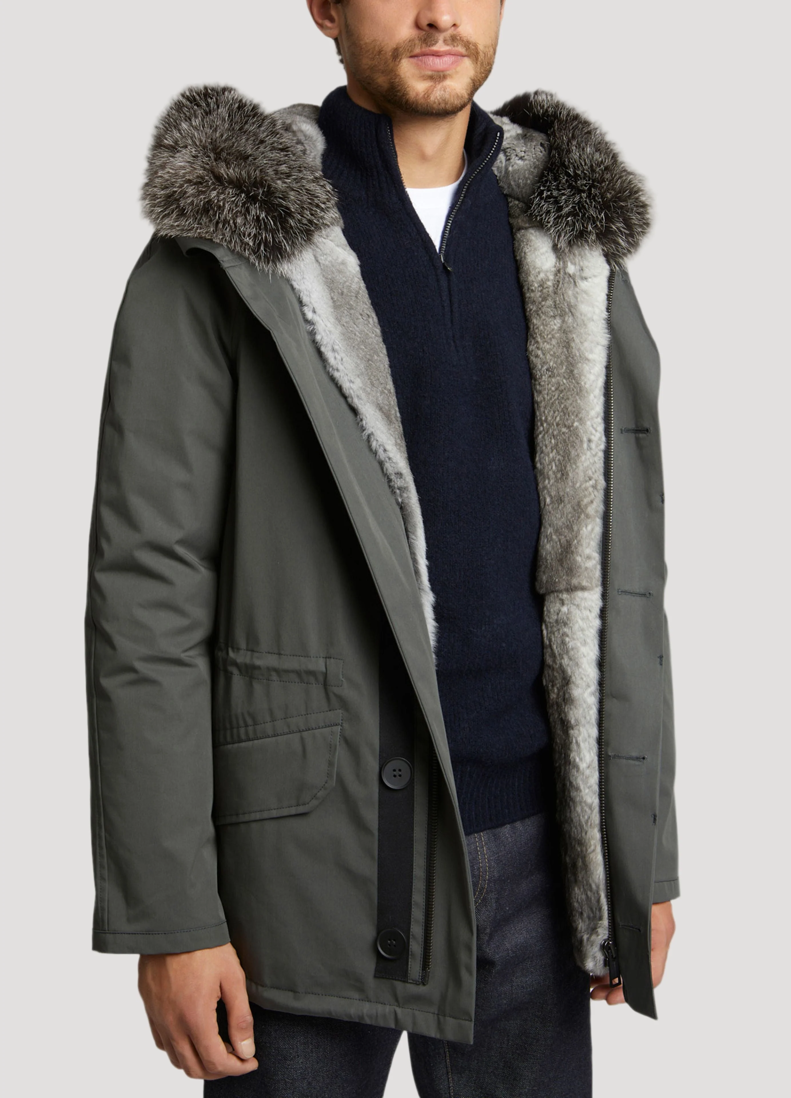 Parka iconique courte en coton mélangé imperméable avec fourrure de renard et lapin - Image 3
