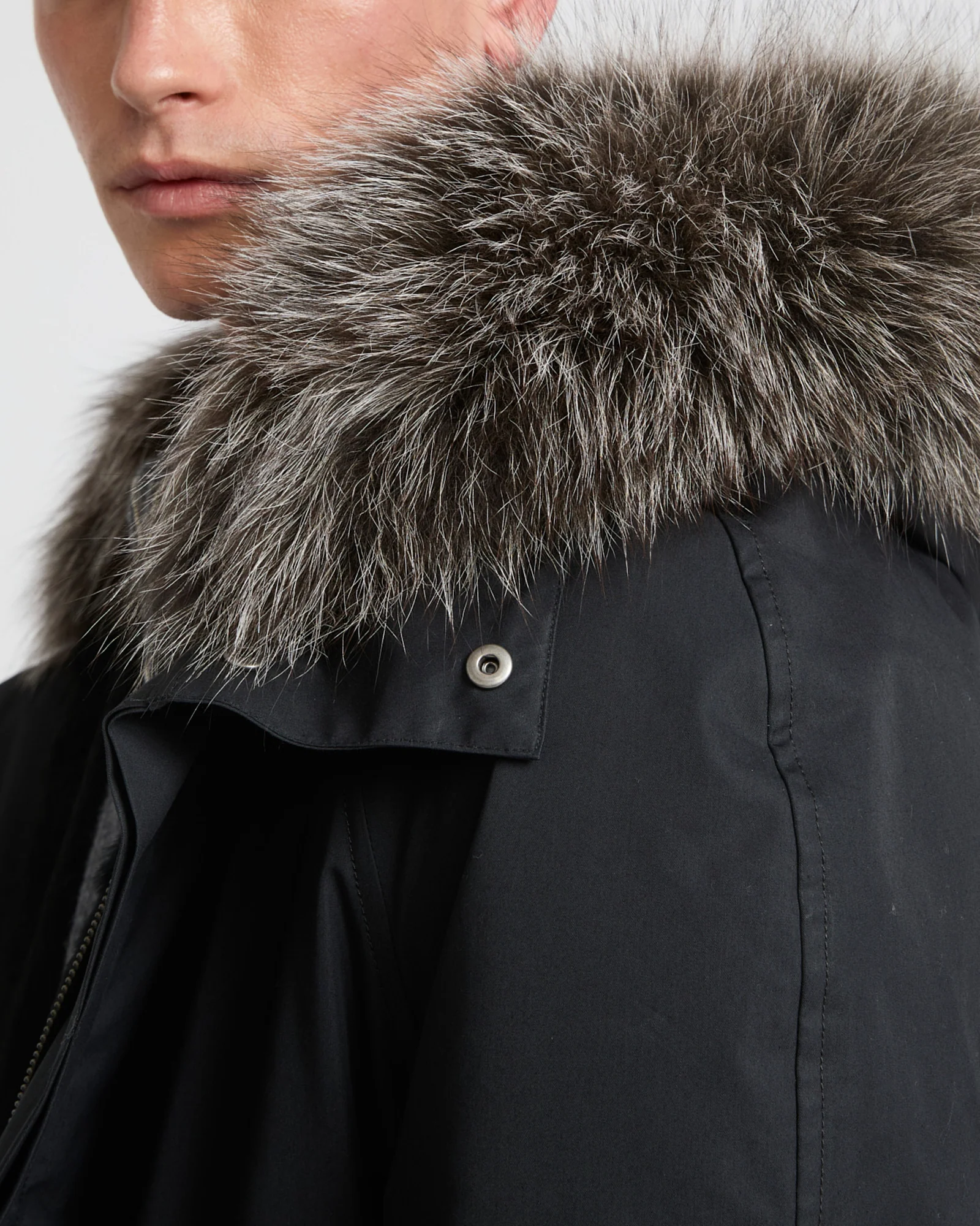 Parka iconique en coton mélangé avec fourrure de renard et lapin - Image 3