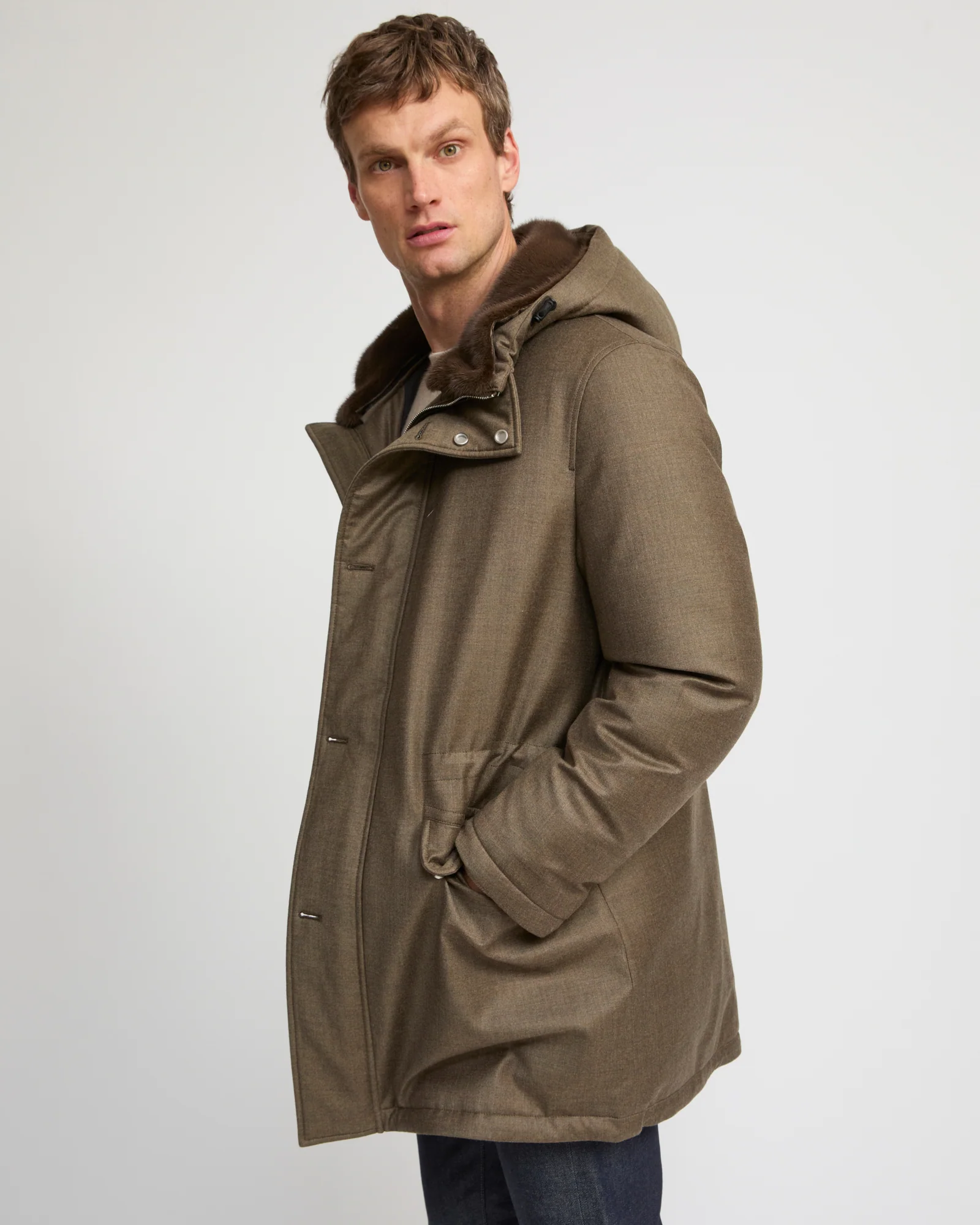 Parka longue iconique en tissu Loro Piana imperméable avec fourrure de vison - Image 4