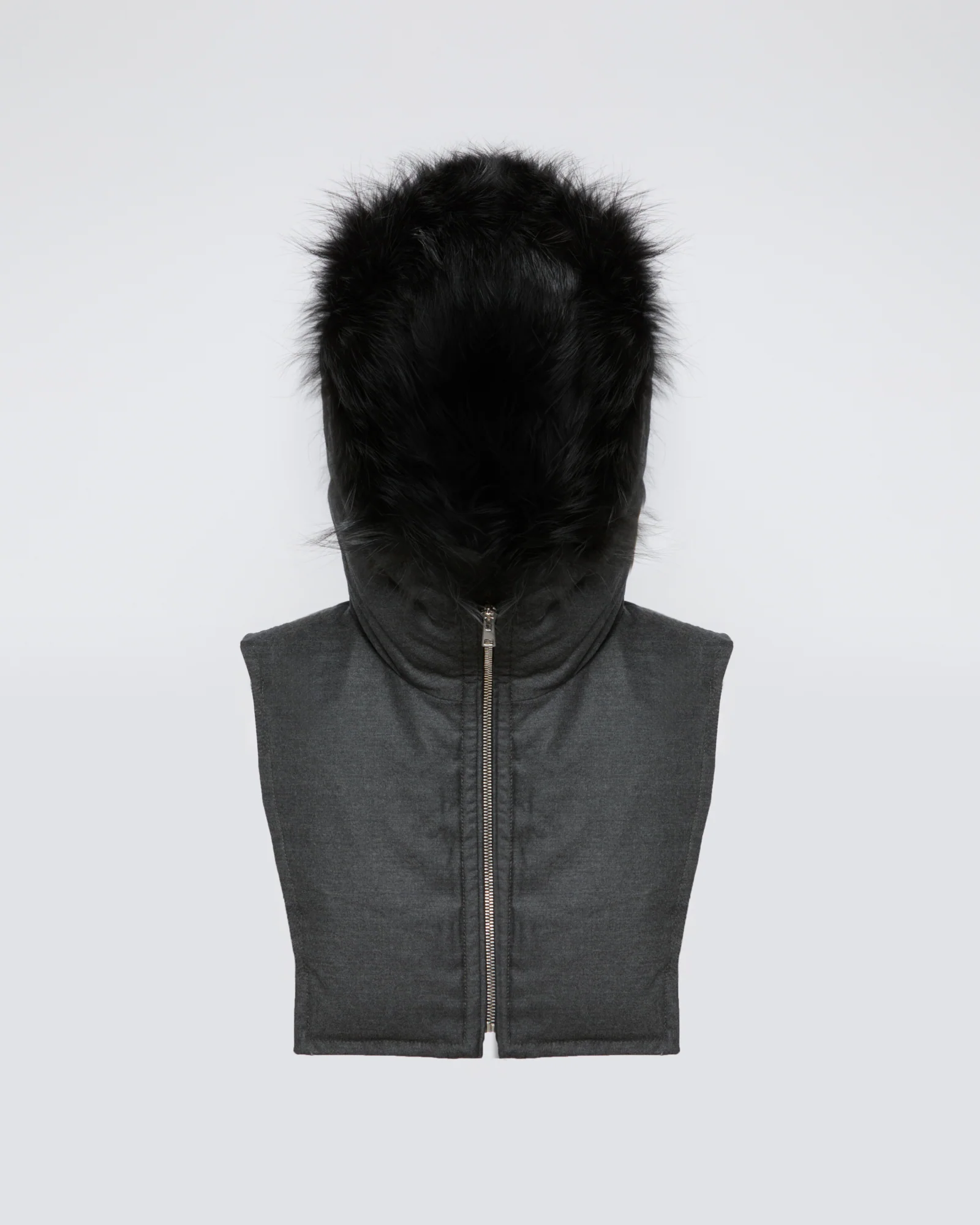 Plastron à capuche en flanelle et renard