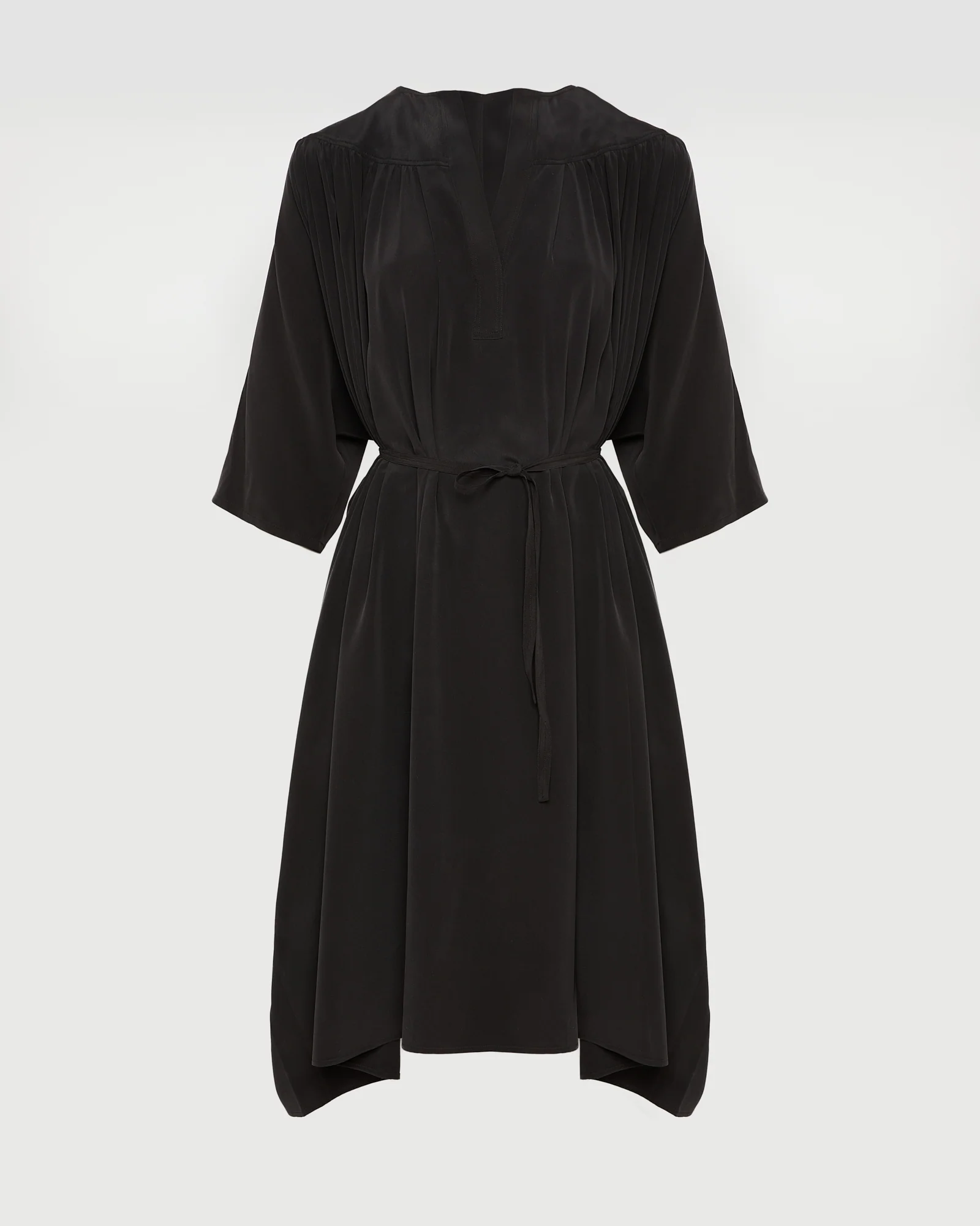 Robe en crêpe de soie légère - Image 5