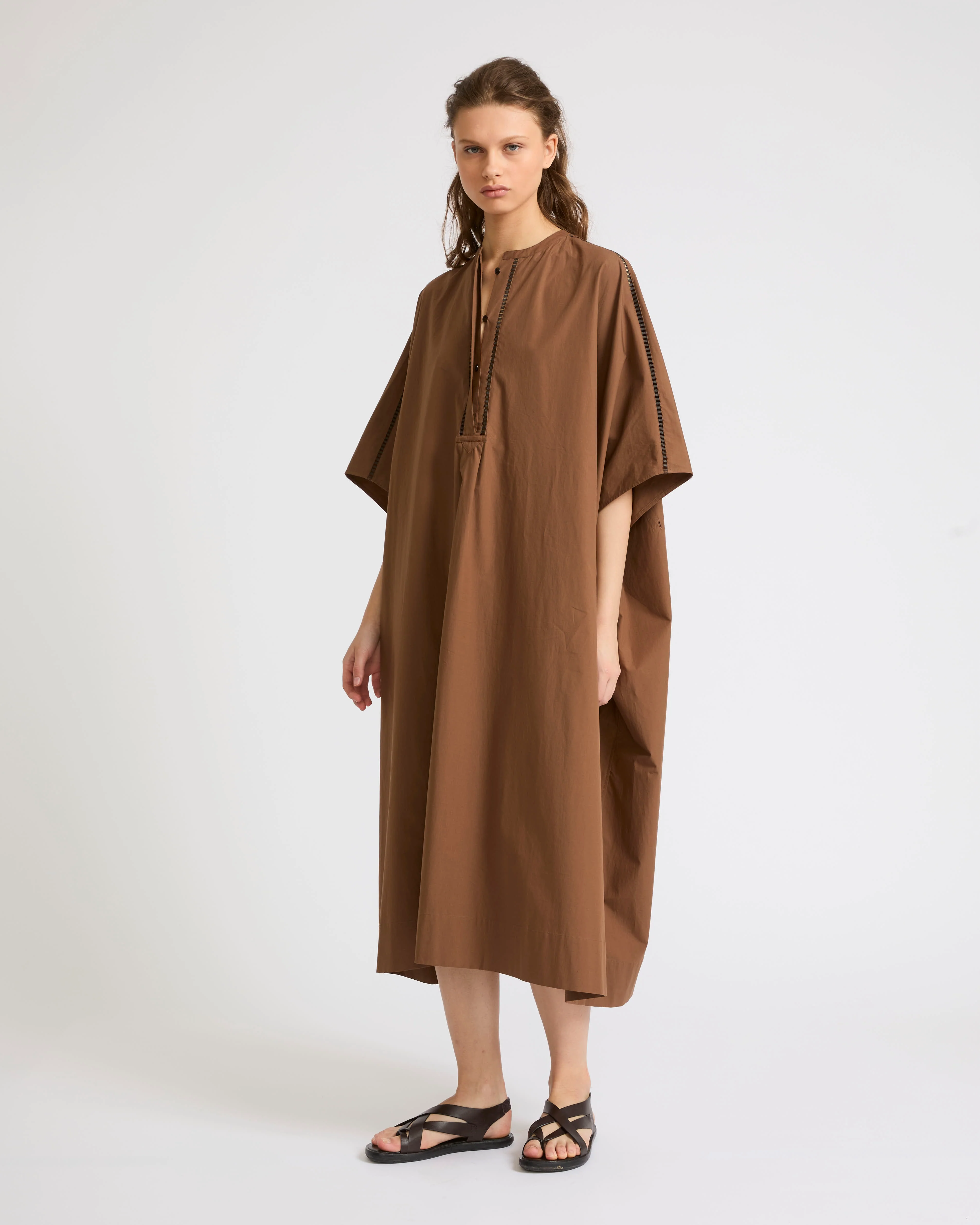 Robe kaftan en popeline de coton avec inserts de cuir - Image 3