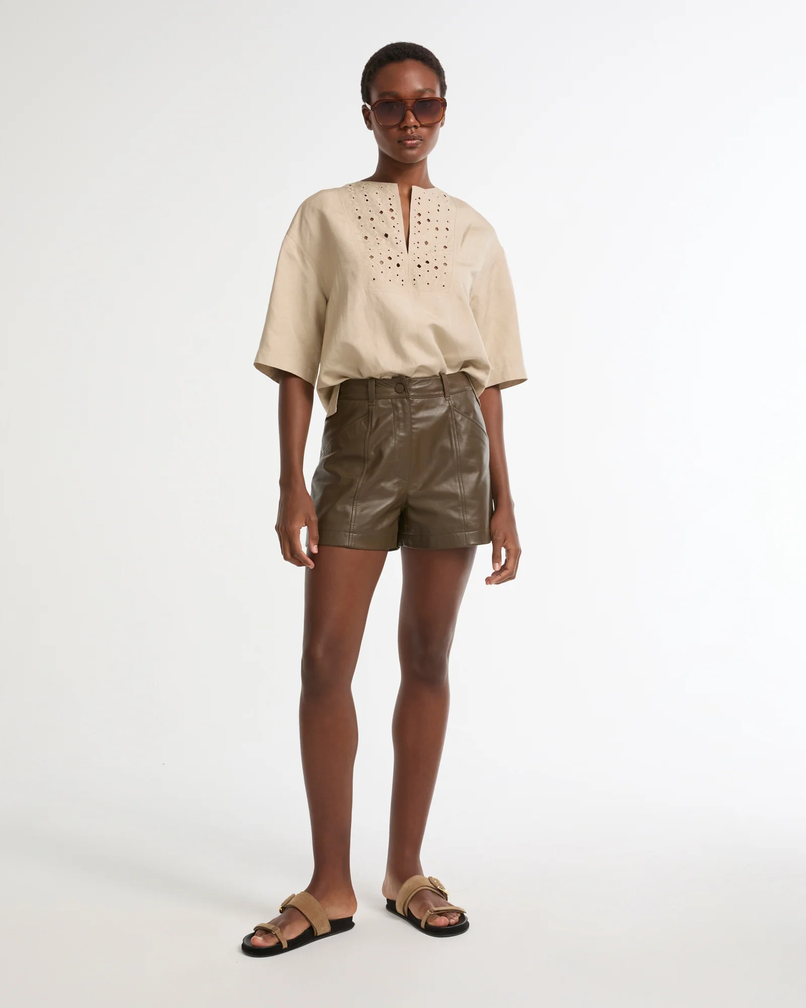 Short en cuir d'agneau - Image 2