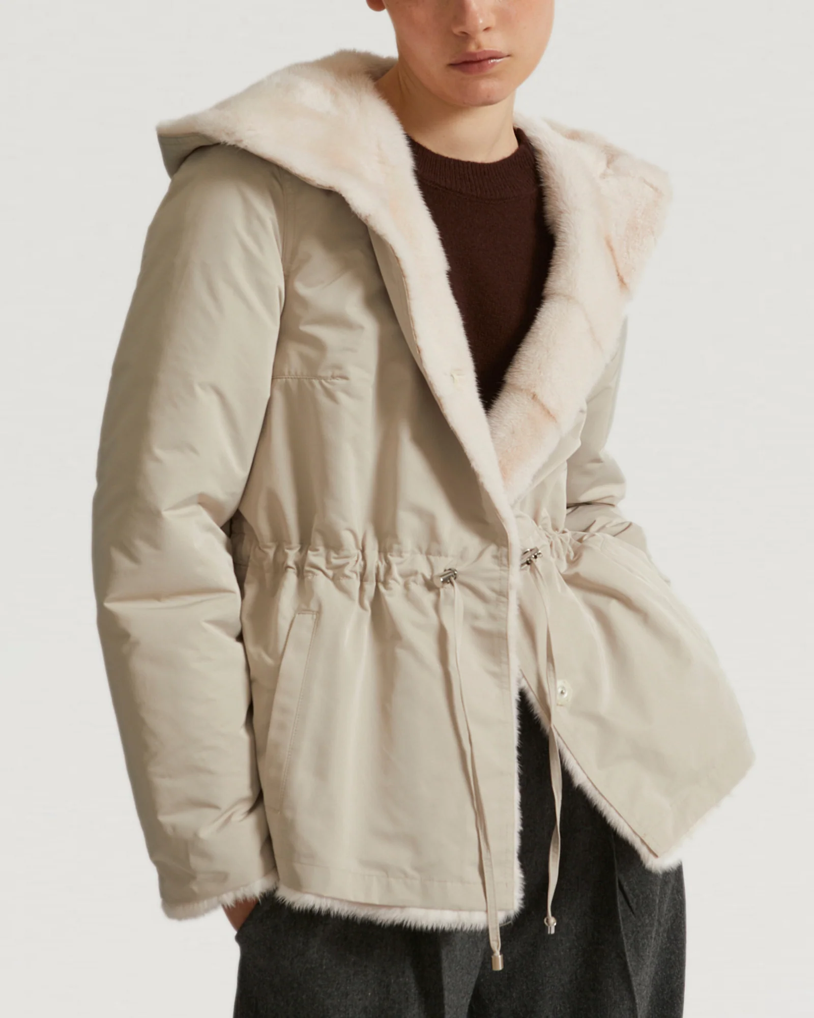 Parka court réversible en fourrure de vison - Image 3