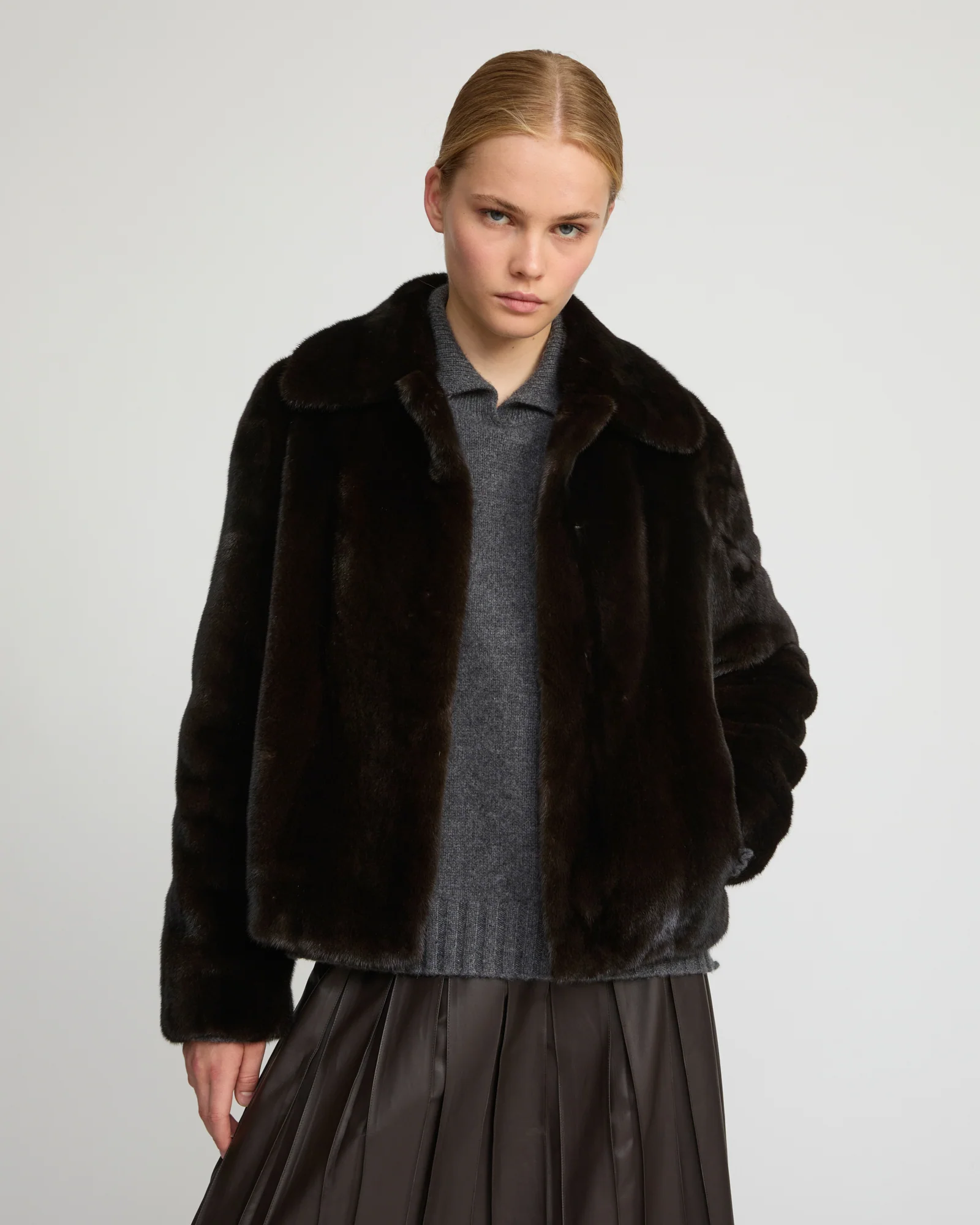 Veste courte en fourrure de vison à poils longs