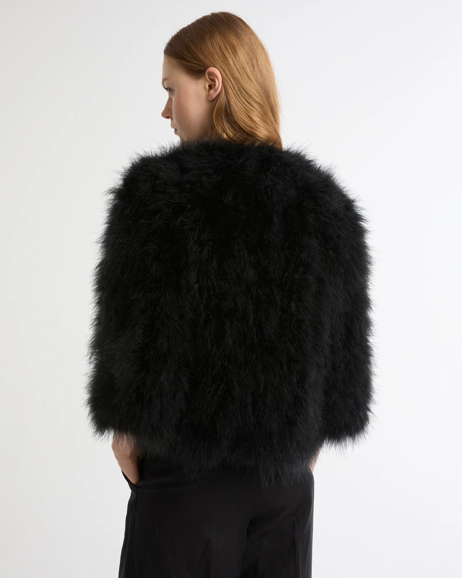 Veste courte en plumes - Image 4