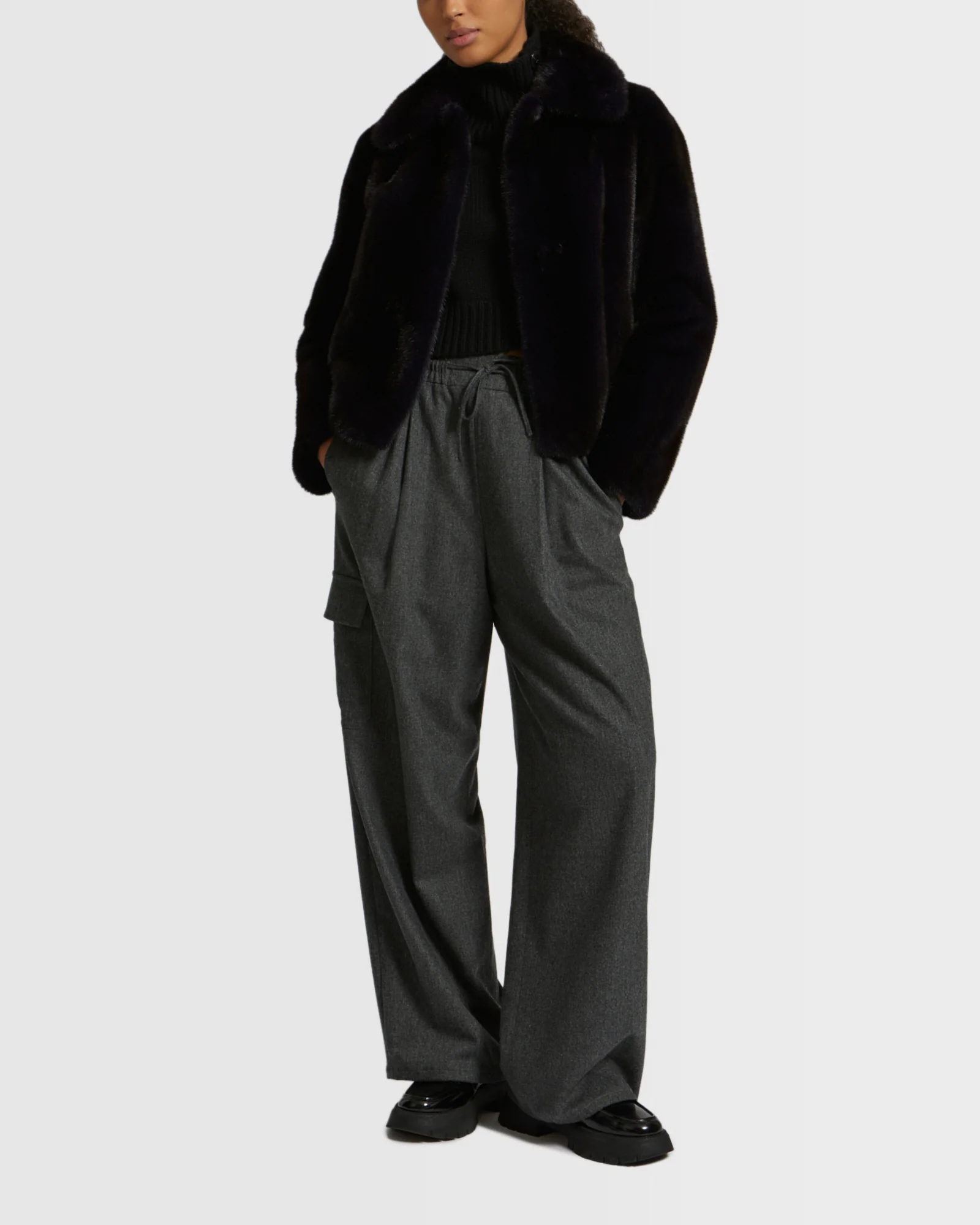 Veste courte en fourrure de vison à poils longs - Image 2