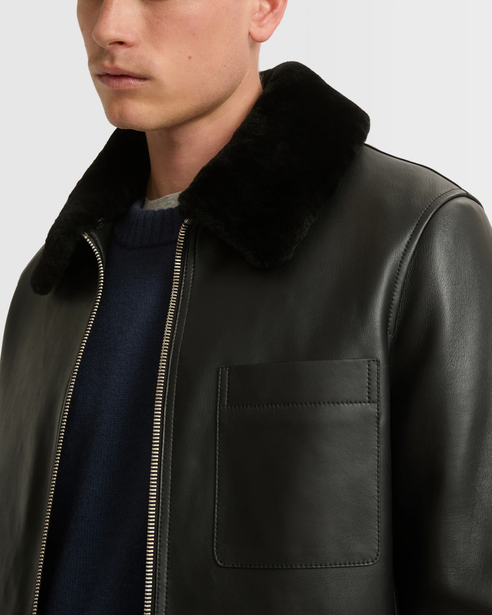 Veste en cuir avec col en peau lainée - Image 3