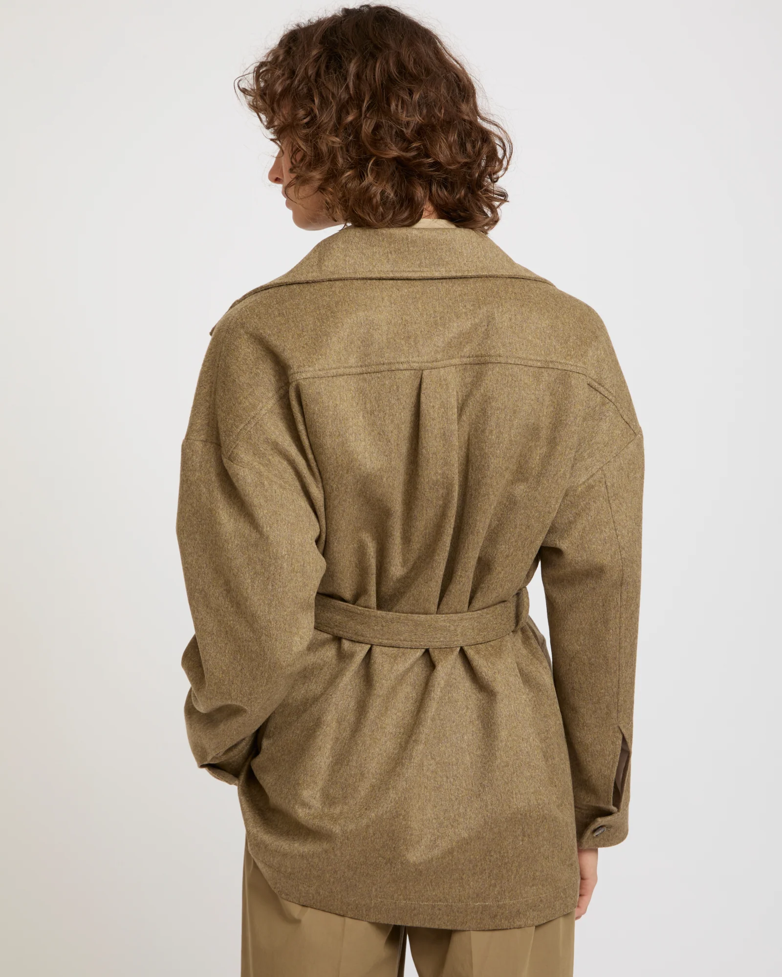 Veste saharienne en cachemire en tissu Loro Piana - Image 3